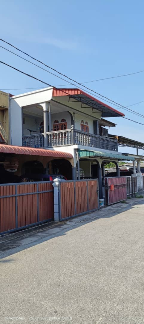 Pandangan luar rumah